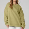 Renown Heavy Weight Crew Neck Pullover - Wasabi