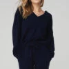 Cashmere Jet Set V-Neck Pullover - Navy