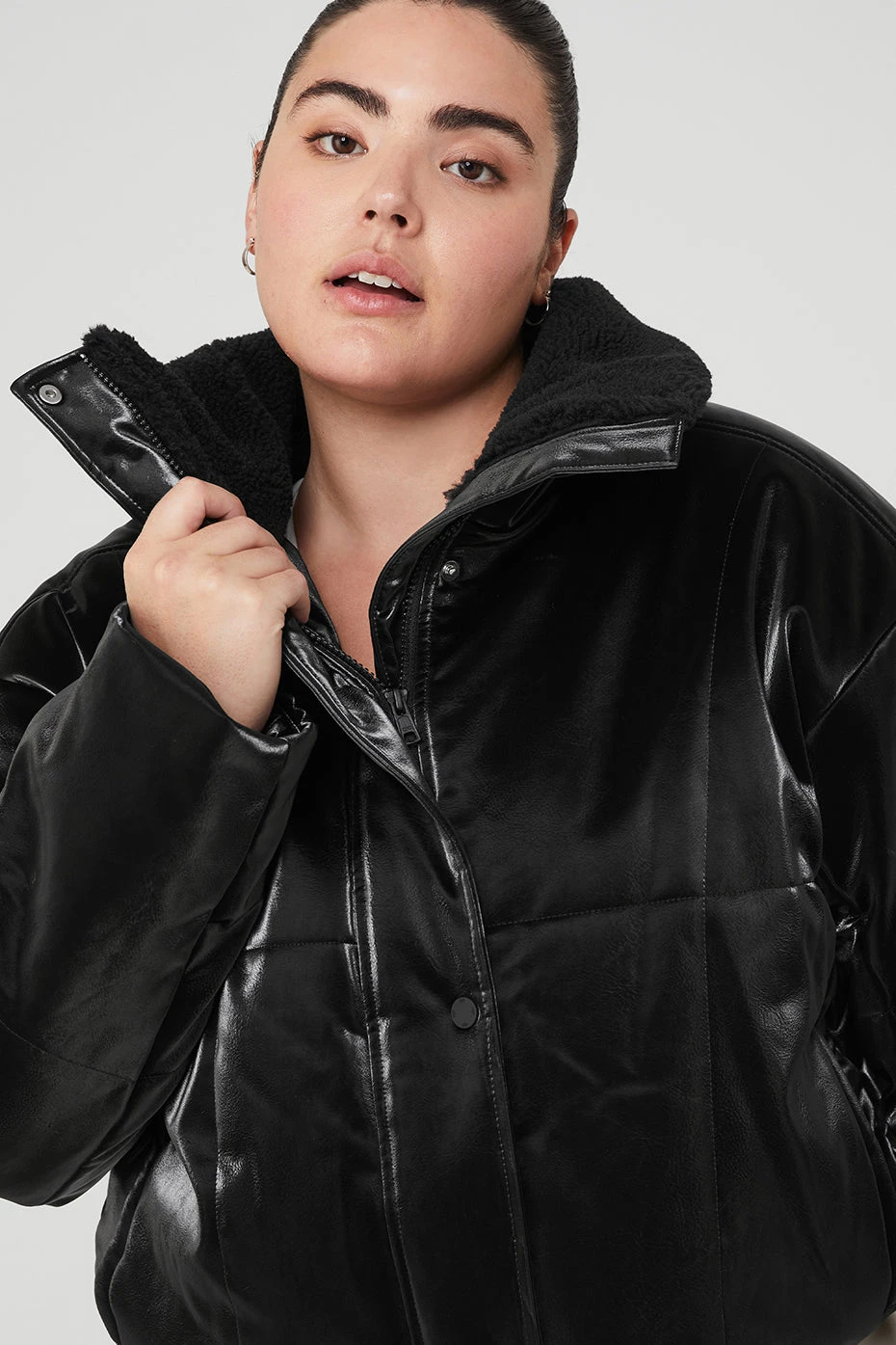 Orion Cropped Puffer - Black - Image 8