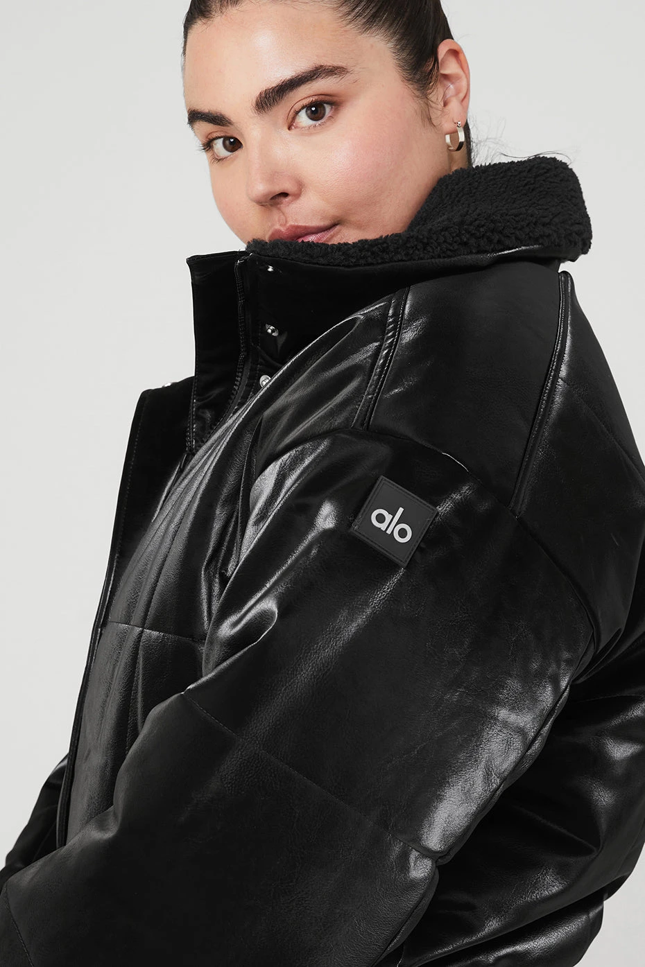 Orion Cropped Puffer - Black - Image 9