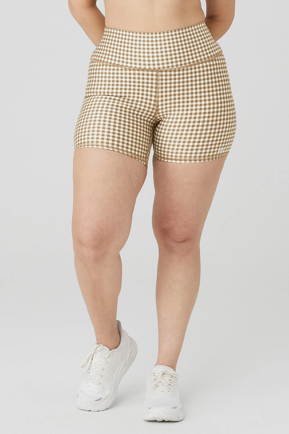 5" Airlift Gingham Biker Short - Macadamia - Image 5