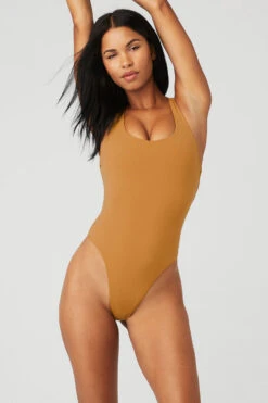 Sleek Back Bodysuit - Toffee
